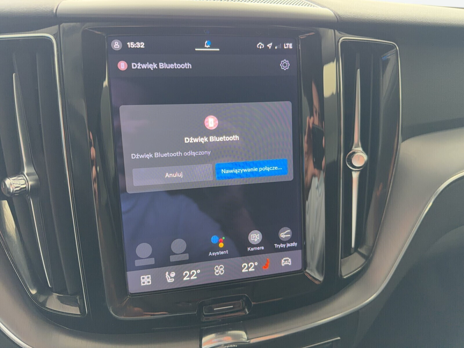 2.0 B4 D Momentum Pro AWD mhev 197 KM Automat FV Vat 23%
