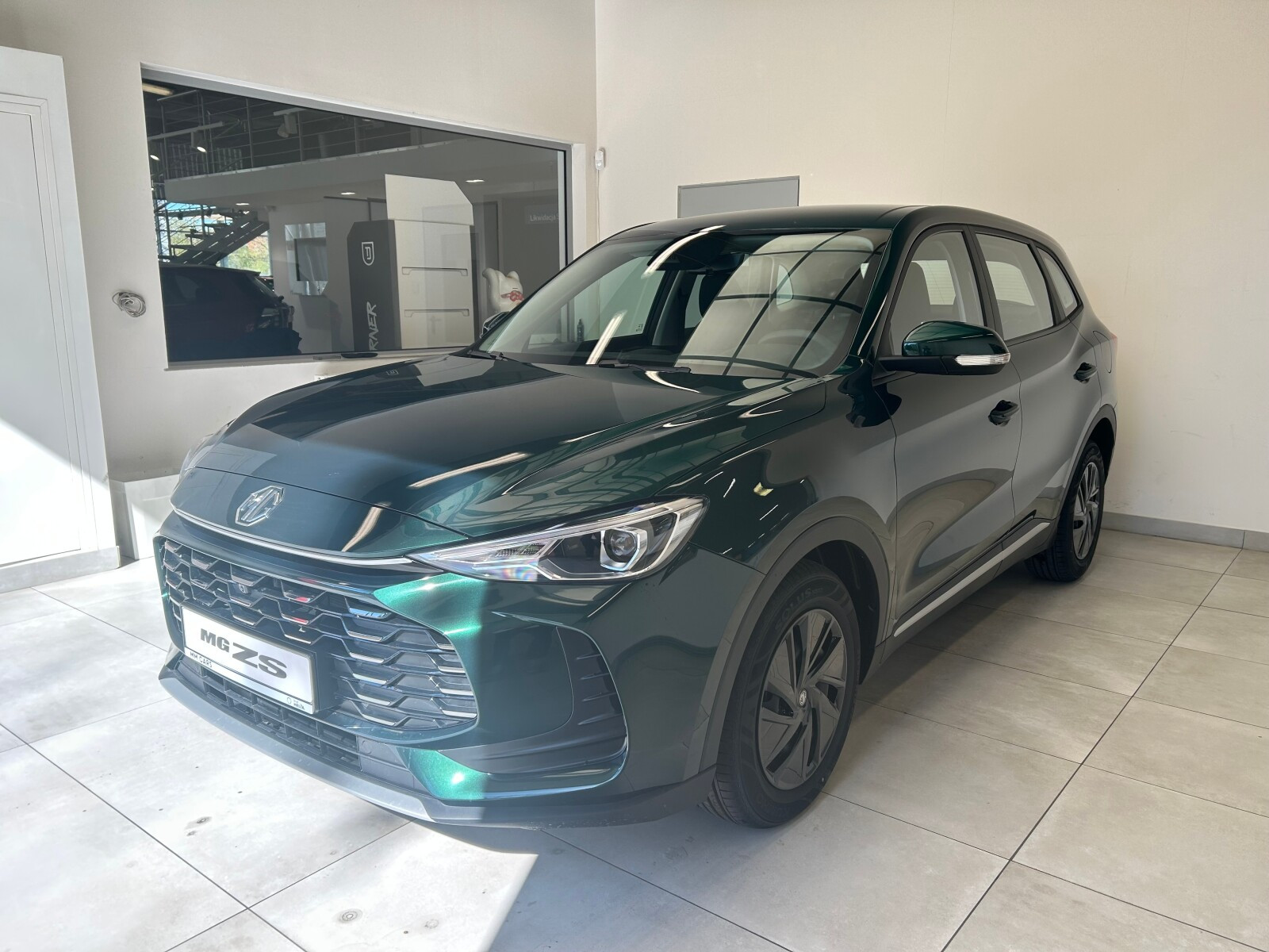 MG ZS Hybrid+