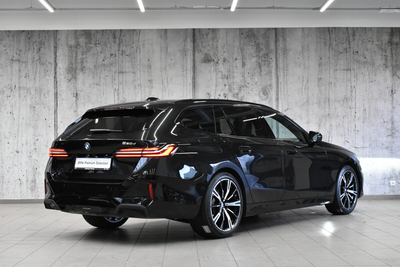 M Sport | Harman Kardon | FV23%