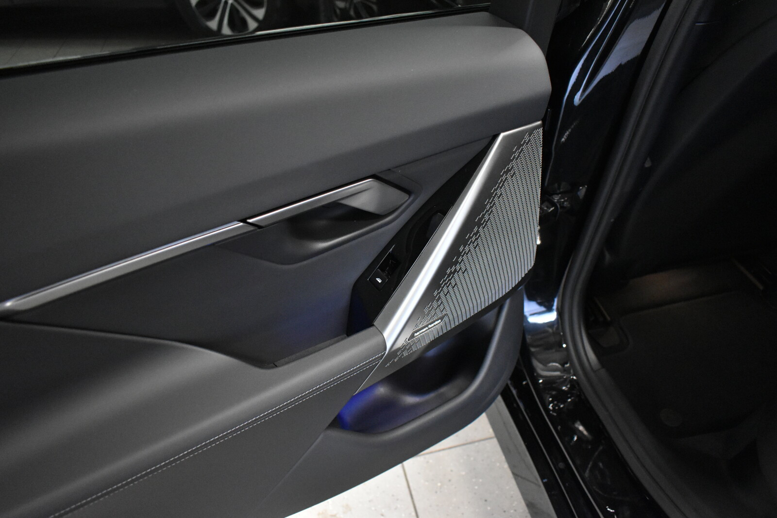 M Sport | Harman Kardon | FV23%
