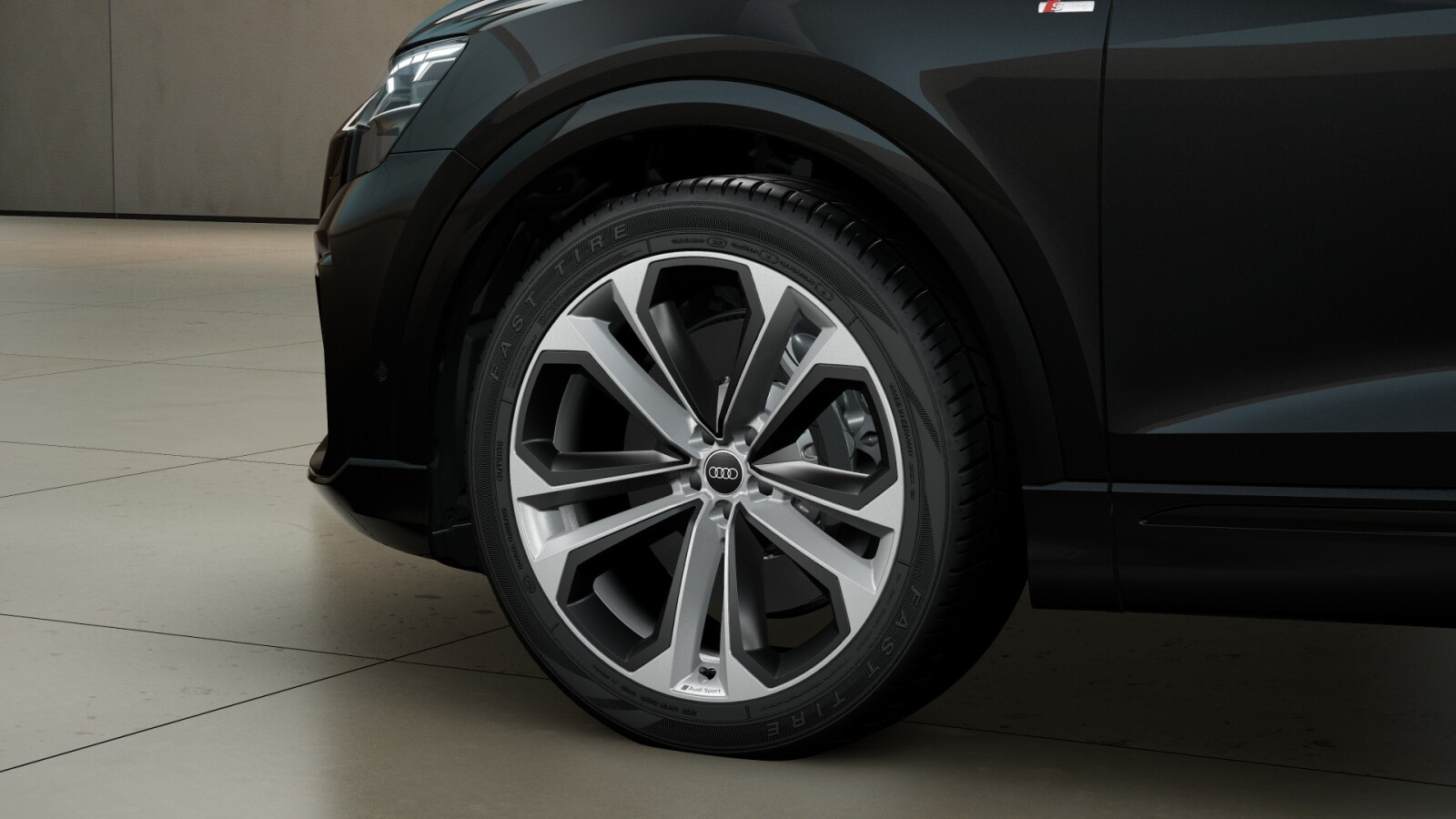Audi Q8 SUV TFSI e quattro 290 kW(394 KM) tiptronic