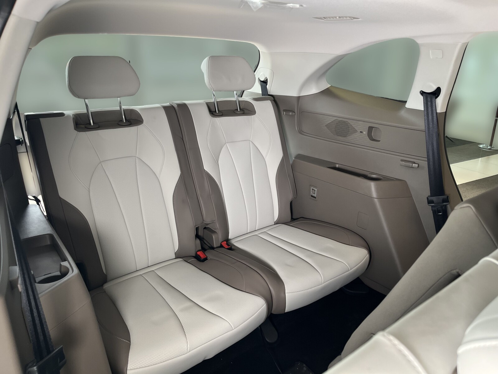 PHEV AT&nbsp;Exclusive 299&nbsp;KM