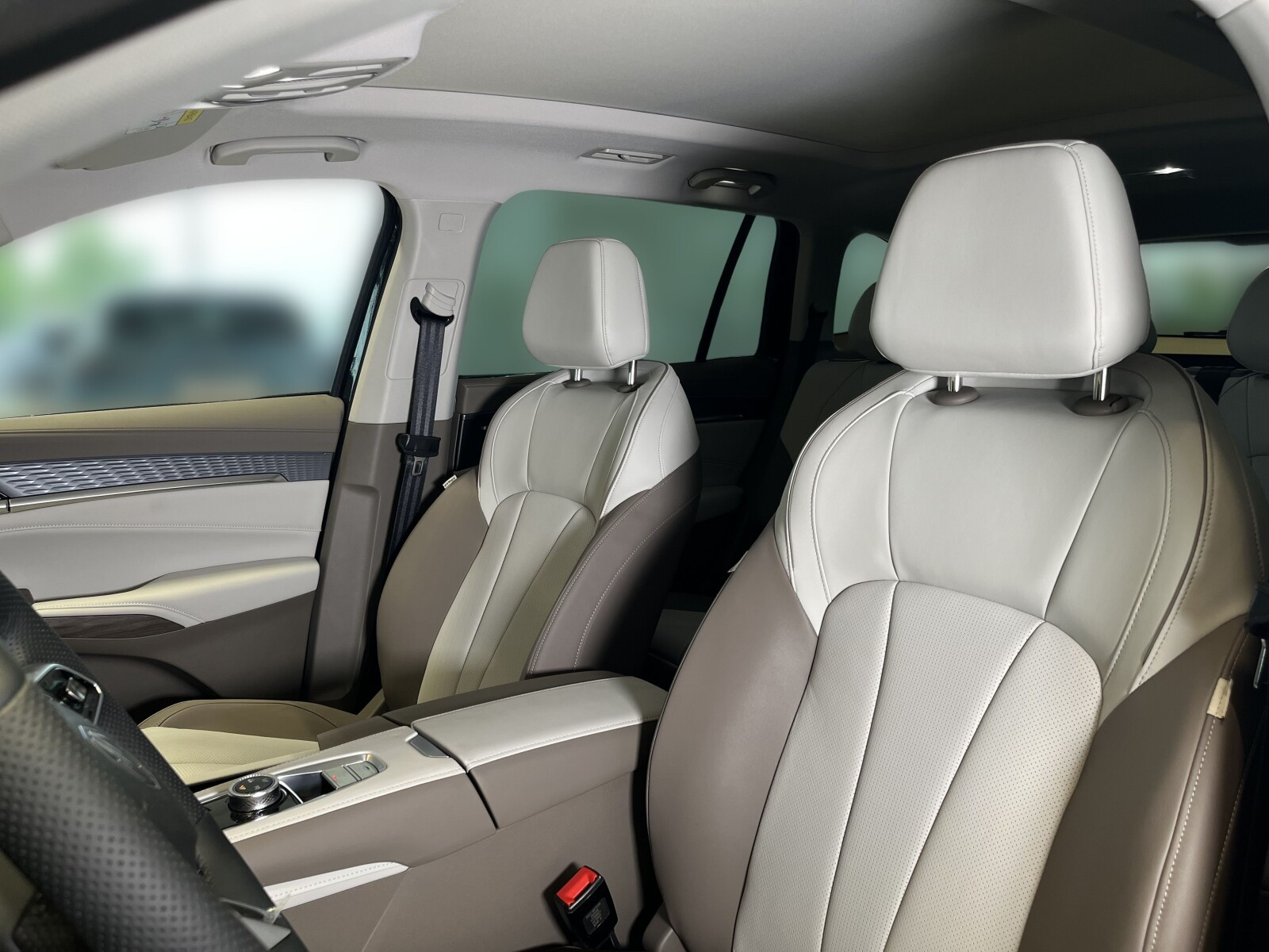 PHEV AT&nbsp;Exclusive 299&nbsp;KM