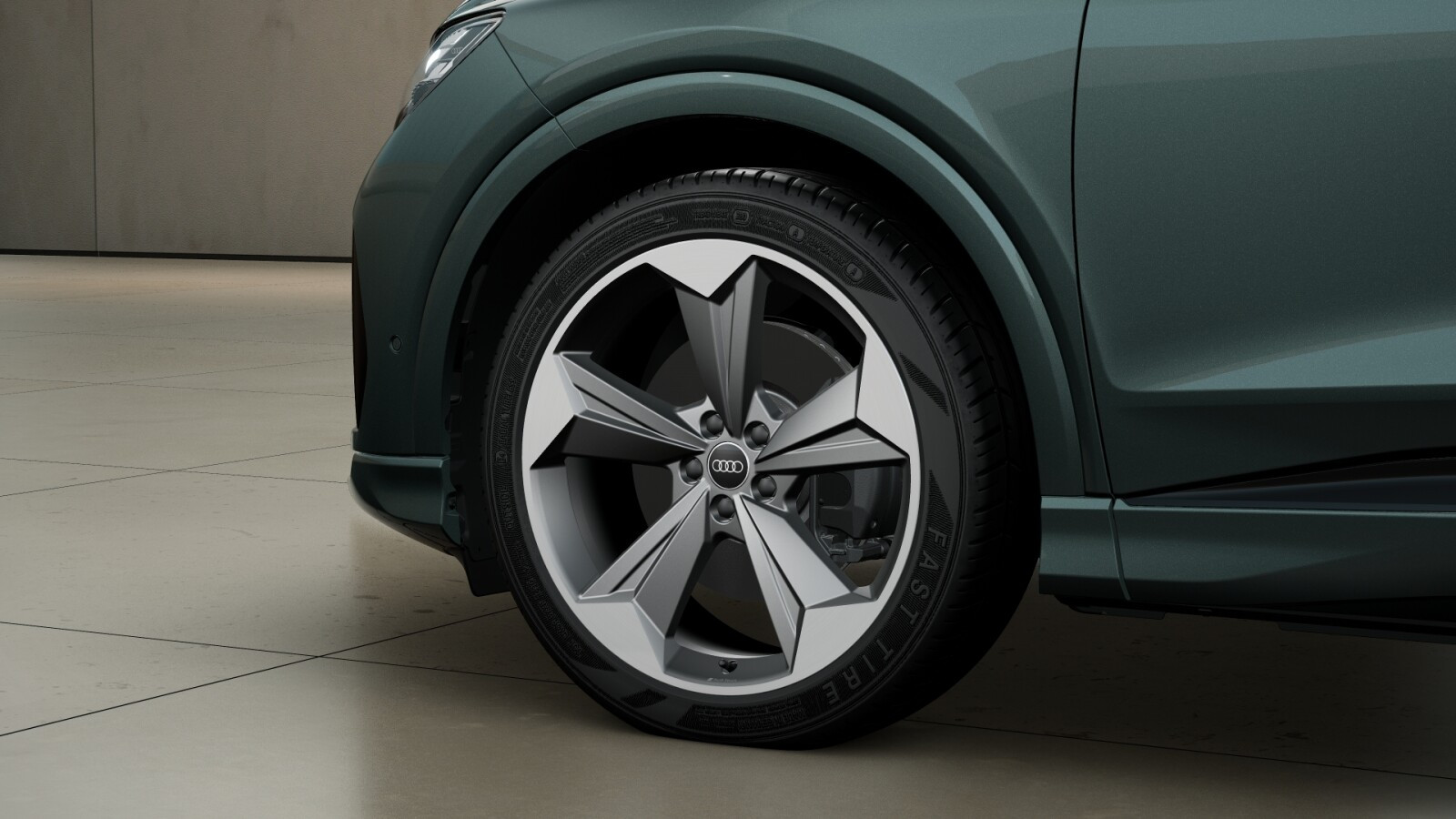 SUV Performance 210kW * Pakiet Tech Pro *