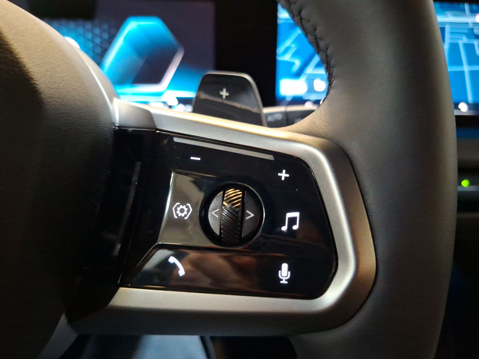 20 i xdrive M pakiet&nbsp;l KAMERA WEWNĘTRZNA l Kamery360 l Hak