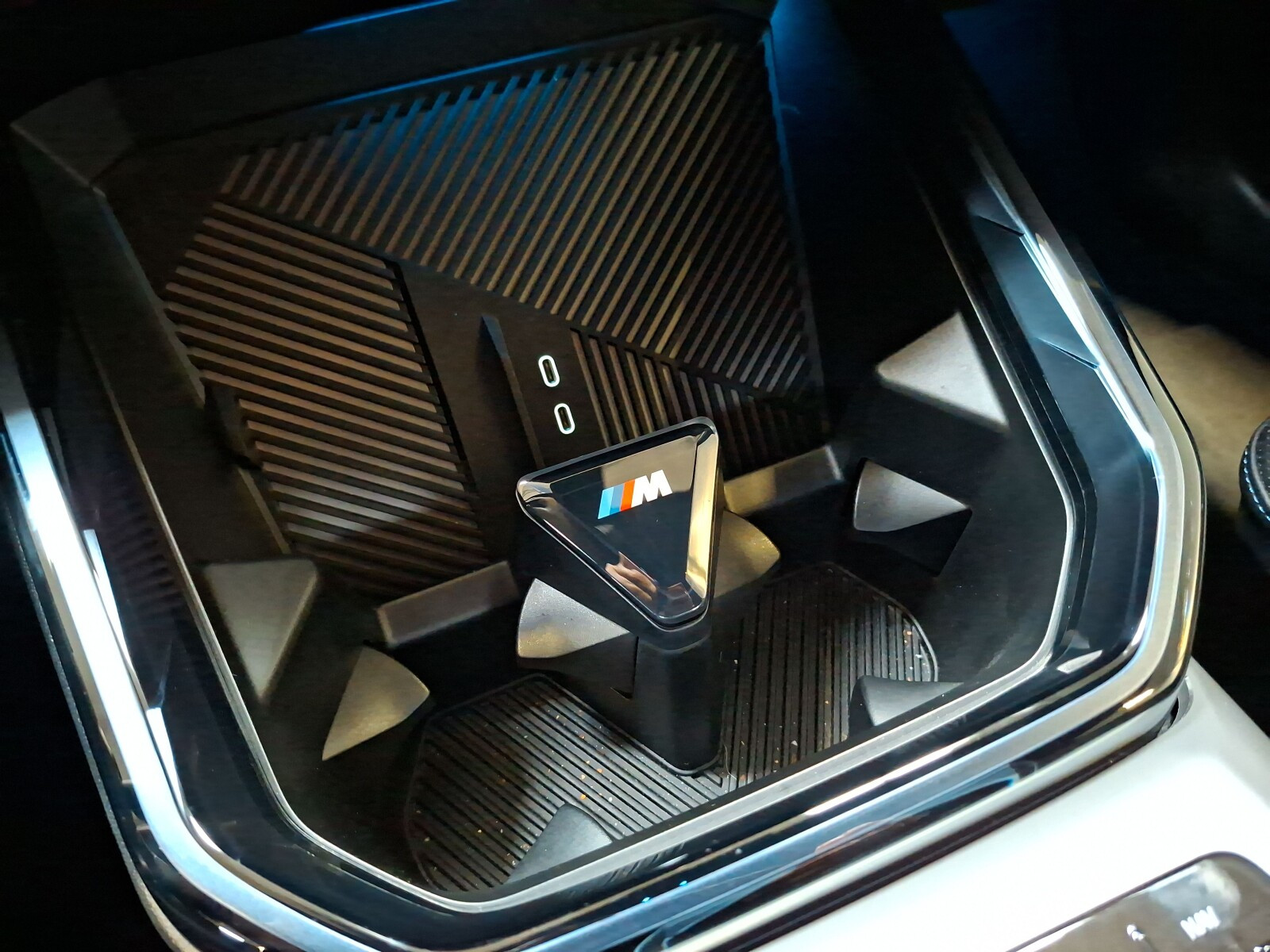 20 i xdrive M pakiet&nbsp;l KAMERA WEWNĘTRZNA l Kamery360 l Hak