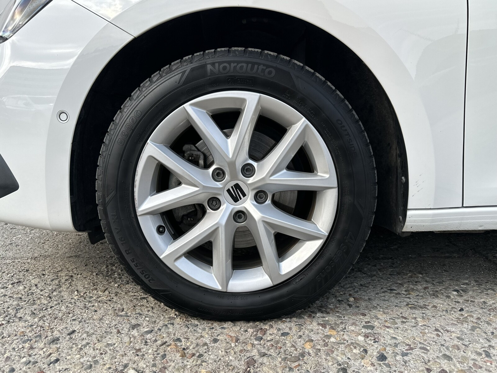 1.0 TSI 110KM Pakiet Vision Pakiet Zimowy Kamera cofania FV23%