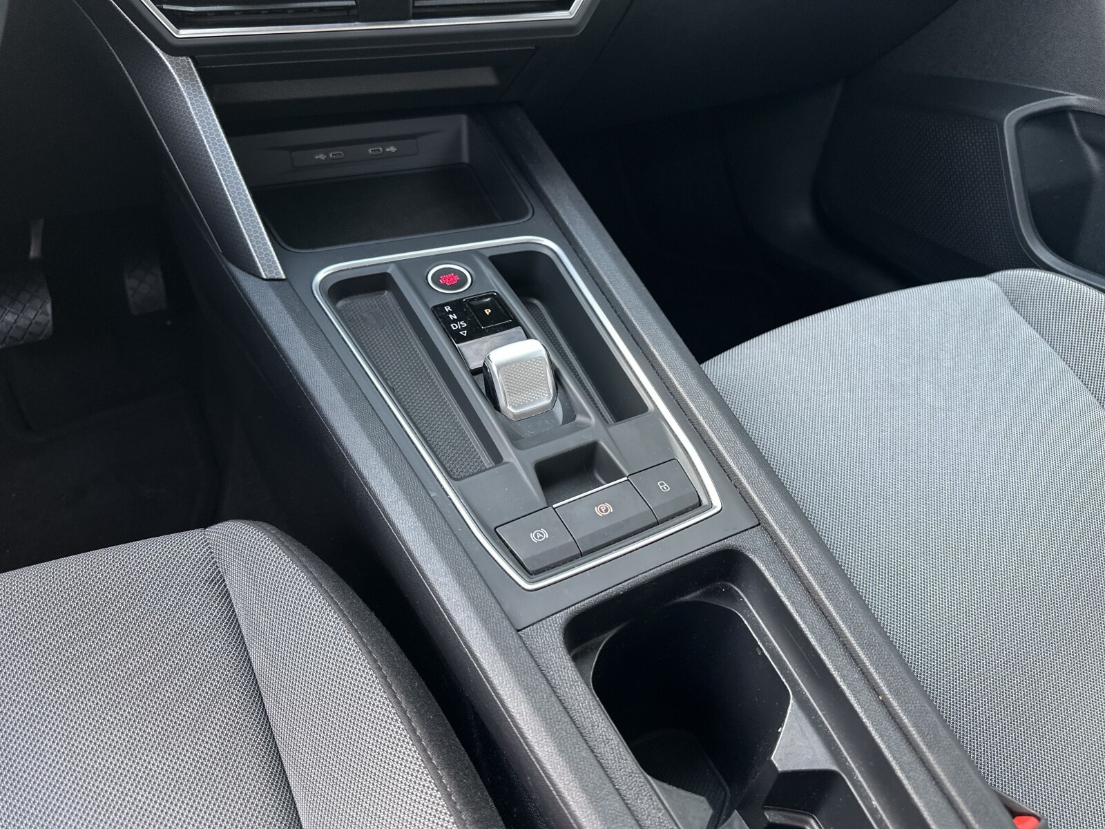 1.0 TSI 110KM Pakiet Vision Pakiet Zimowy Kamera cofania FV23%