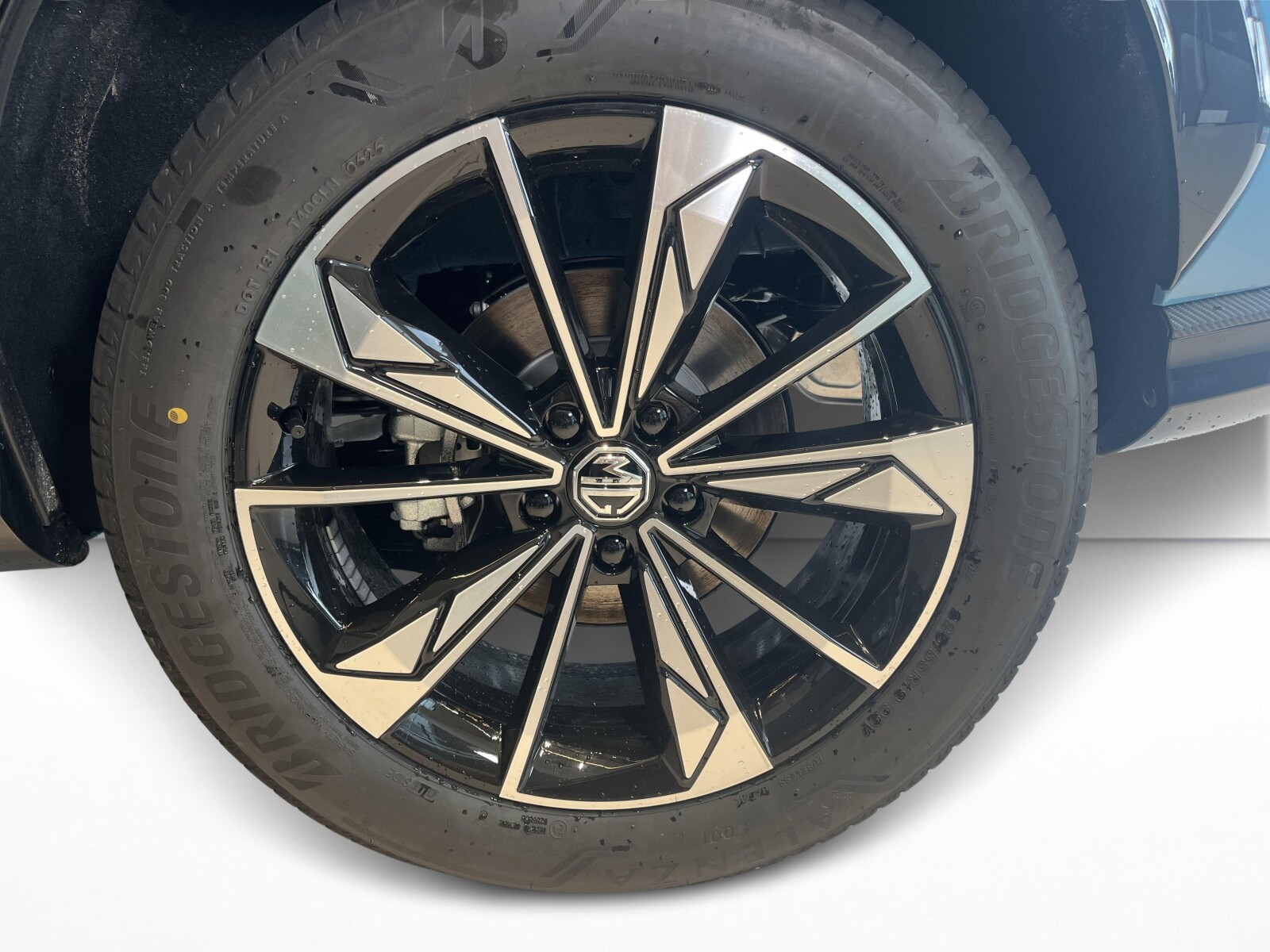 HEV+ Exclusive AT 224 KM Heat Pack