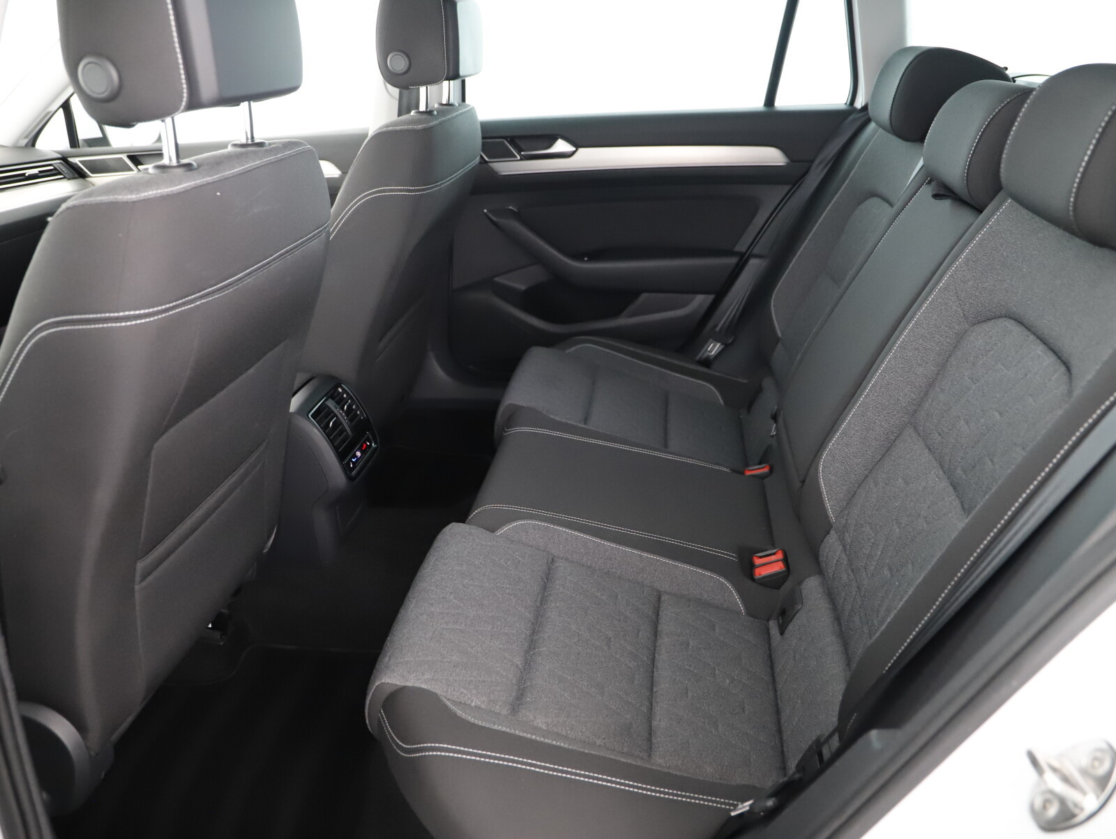 Passat 2.0 TDI EVO Business DSG,150KM, fv23%vat