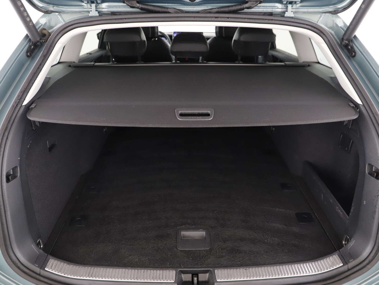 Passat 2.0 TDI SCR Elegance DSG,150KM fv23%vat
