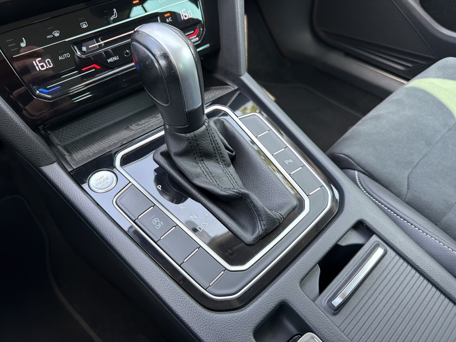 B8 Elegance 2.0 TDI 150 KM DSG / 1 właściciel / bezwypadkowy /