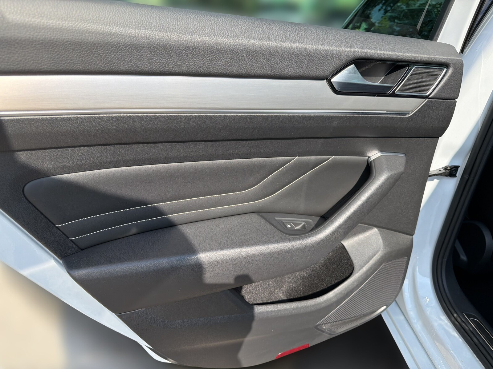 B8 Elegance 2.0 TDI 150 KM DSG / 1 właściciel / bezwypadkowy /