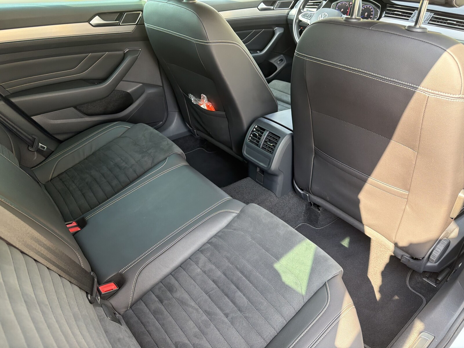 B8 Elegance 2.0 TDI 150 KM DSG / 1 właściciel / bezwypadkowy /