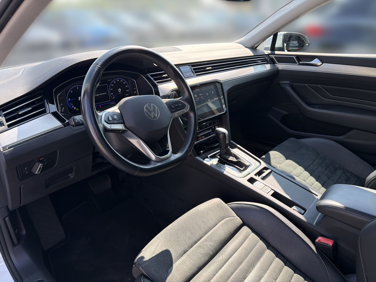 B8 Elegance 2.0 TDI 150 KM DSG / 1 właściciel / bezwypadkowy /