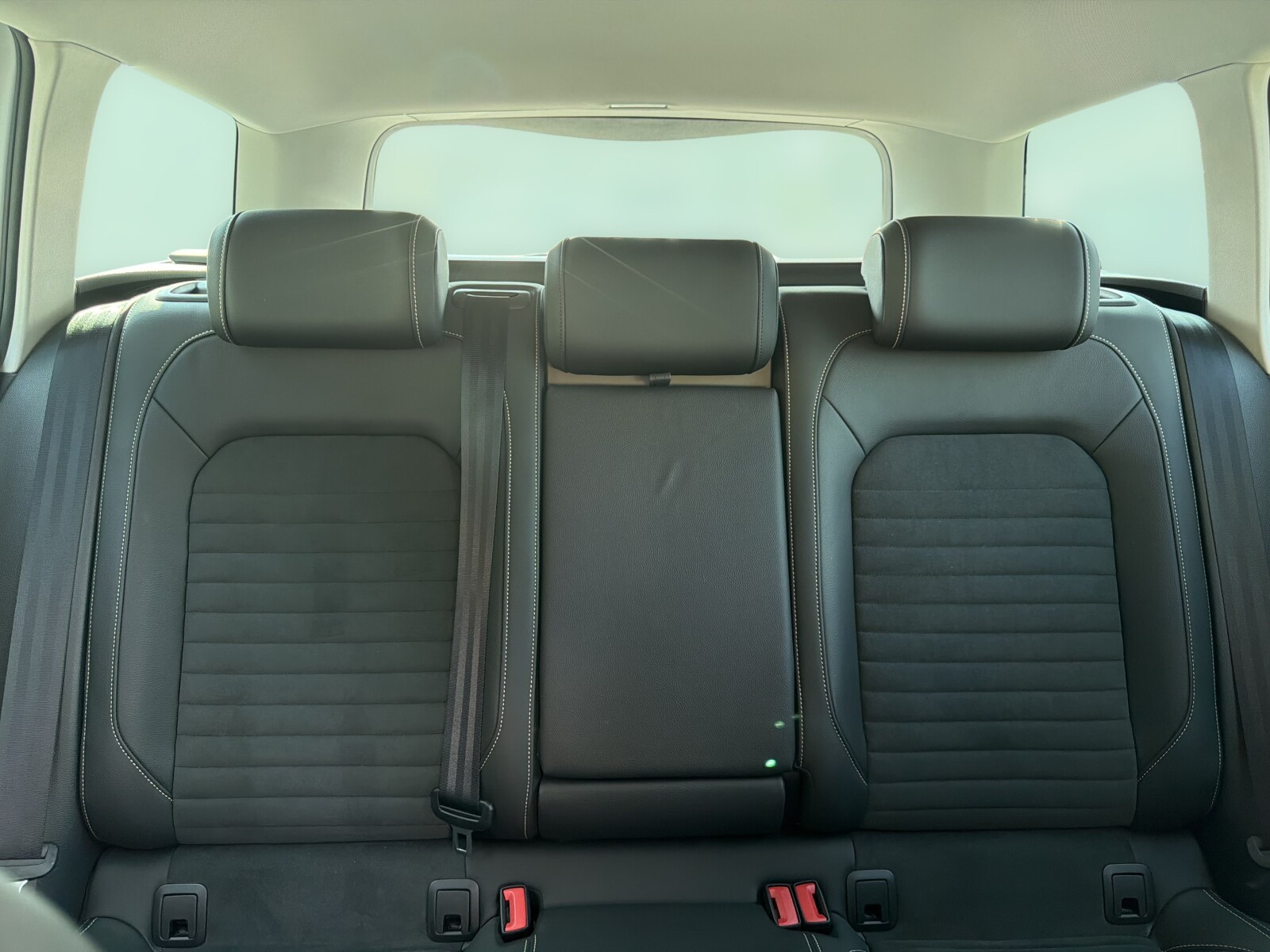 B8 Elegance 2.0 TDI 150 KM DSG / 1 właściciel / bezwypadkowy /