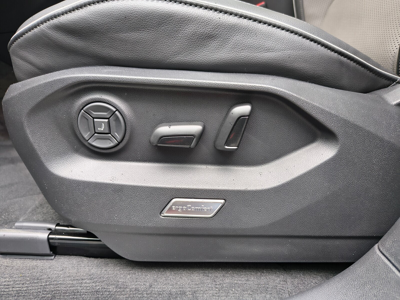 R-Line Final Edition 3.0 V6 TDI 4Motion 286 KM Tiptronic
