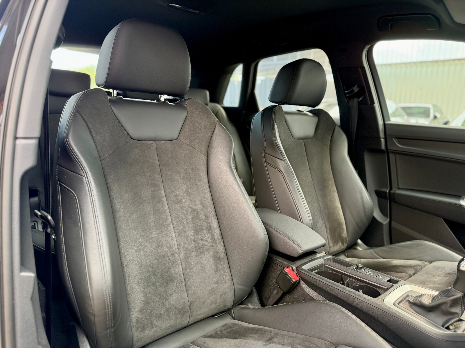 Quattro || LED || Alcantara || Gwarancja || Kamera cofania ||