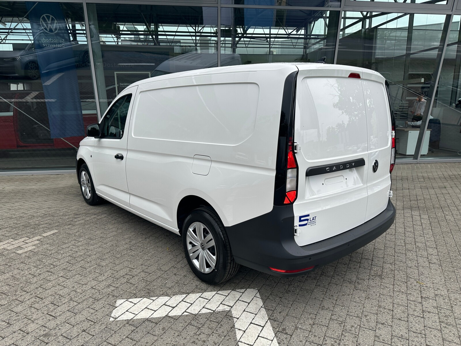 Cargo Maxi silnik: 2,0 l TDI EU6 SCR 122 KM, DSG 7-biegowa