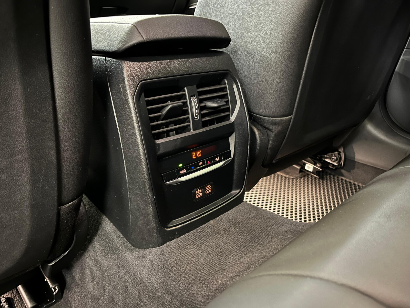 320d xDrive, M Pakiet, Fakura 23%, Hi-Fi, ASO, Gwarancja fabryczna