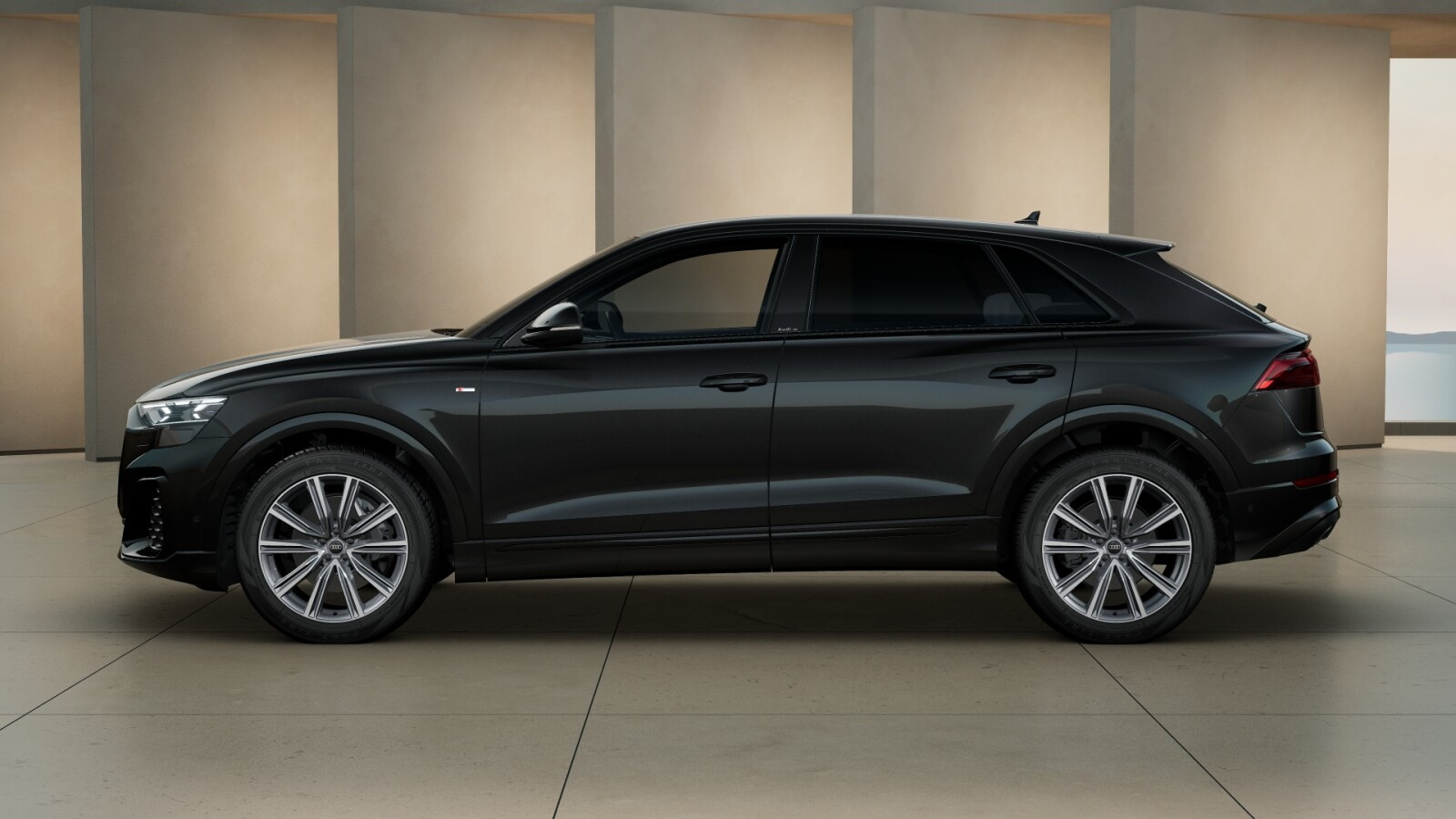Audi Q8 SUV TDI quattro 210 kW tiptronic