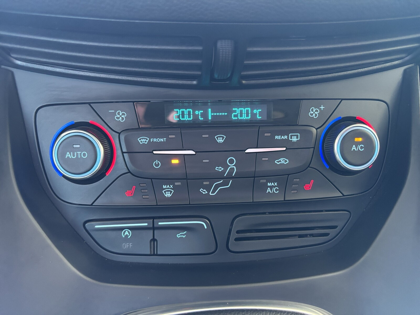 1.5 EcoBoost TITANIUM 150 KM FV vat marża