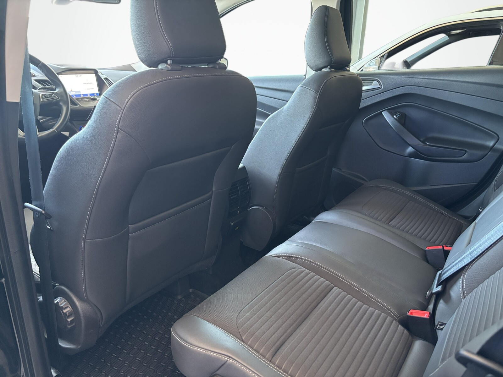 1.5 EcoBoost TITANIUM 150 KM FV vat marża