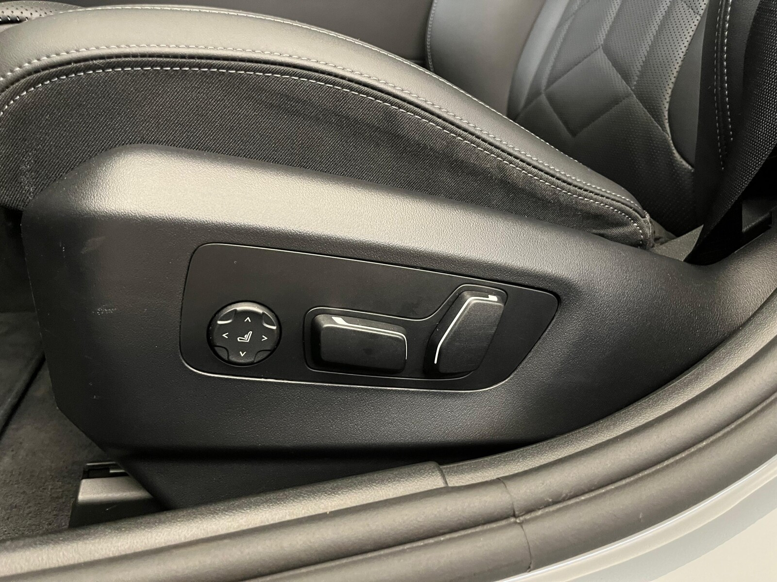 520d xDrive, M Pakiet, Faktura, Gwarancja, Bezwypadkowy