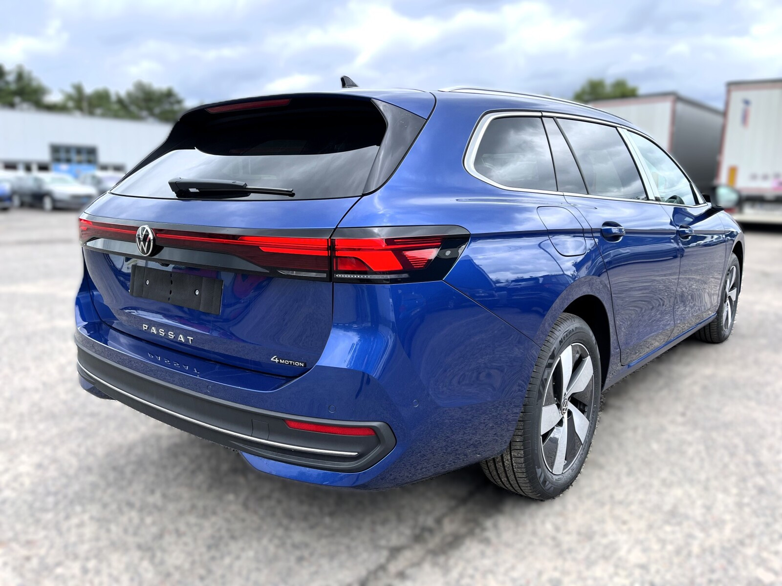 Business Plus 2.0 TDI 193KM DSG 4X4 HAK, Navi, Masaż 2026
