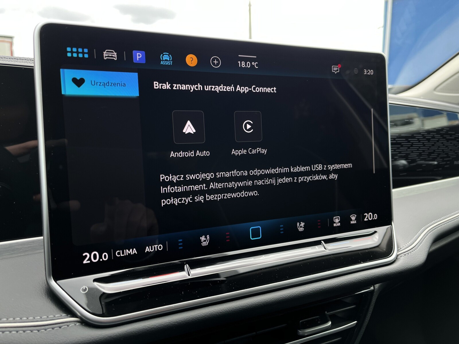 Business Plus 2.0 TDI 193KM DSG 4X4 HAK, Navi, Masaż 2026