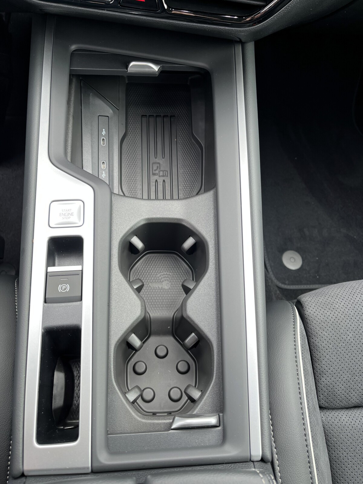 Business Plus 2.0 TDI 193KM DSG 4X4 HAK, Navi, Masaż 2026