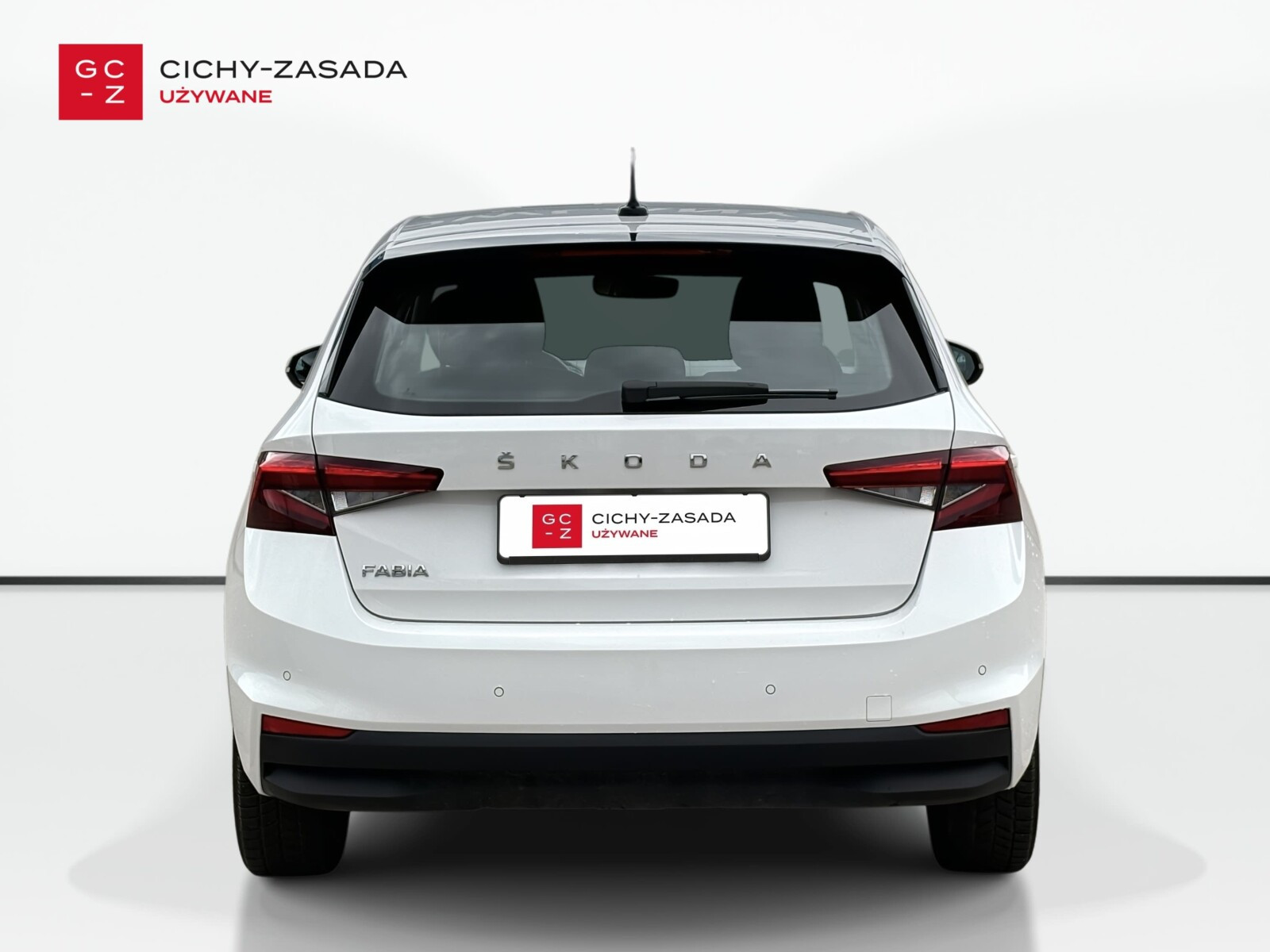 Tour 1.0 MPI 65 KM | LED | Lane Assist | Tempomat | Parktronic | VAT