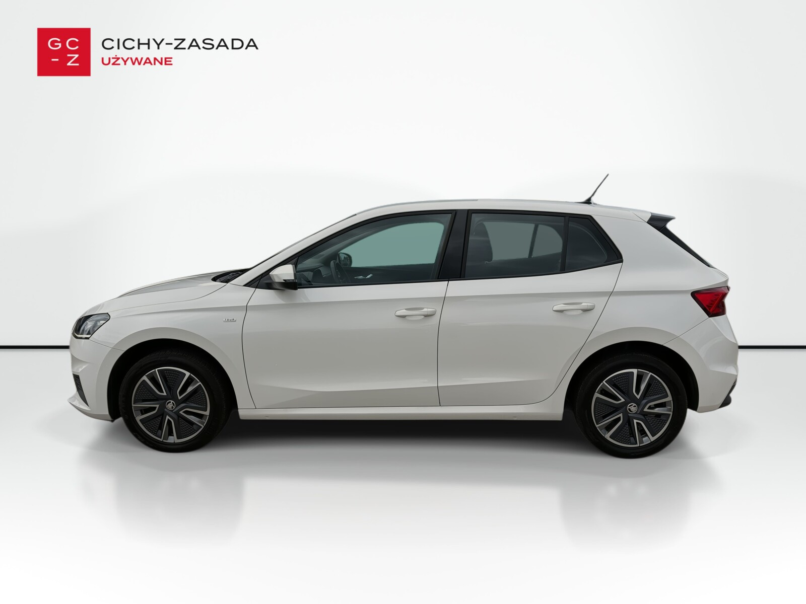 Tour 1.0 MPI 65 KM | LED | Lane Assist | Tempomat | Parktronic | VAT