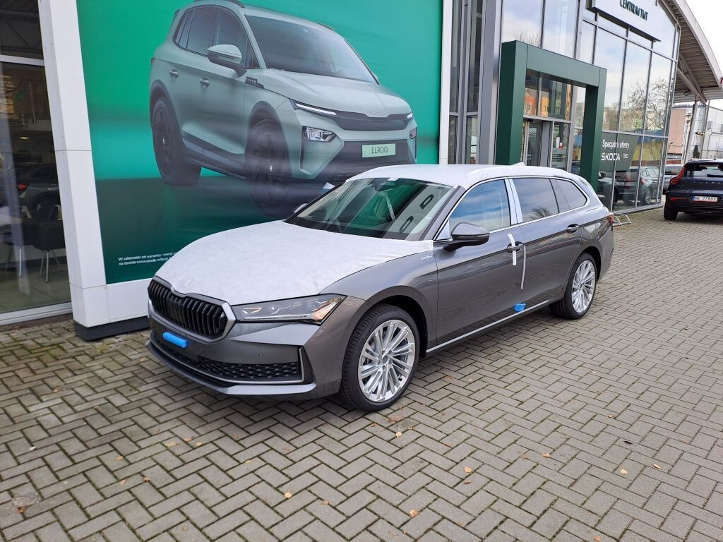 Skoda Superb Combi