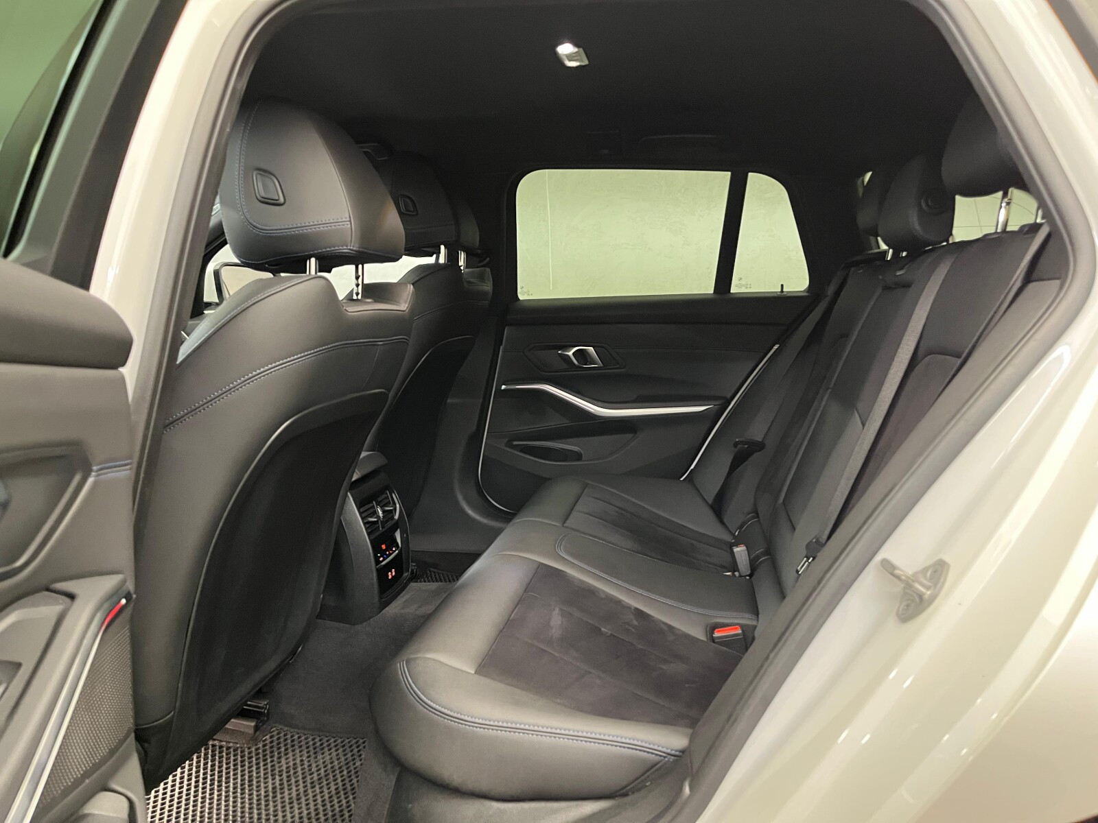 320d xDrive, M Pakiet, Fakura 23%, Hi-Fi, ASO, Gwarancja fabryczna