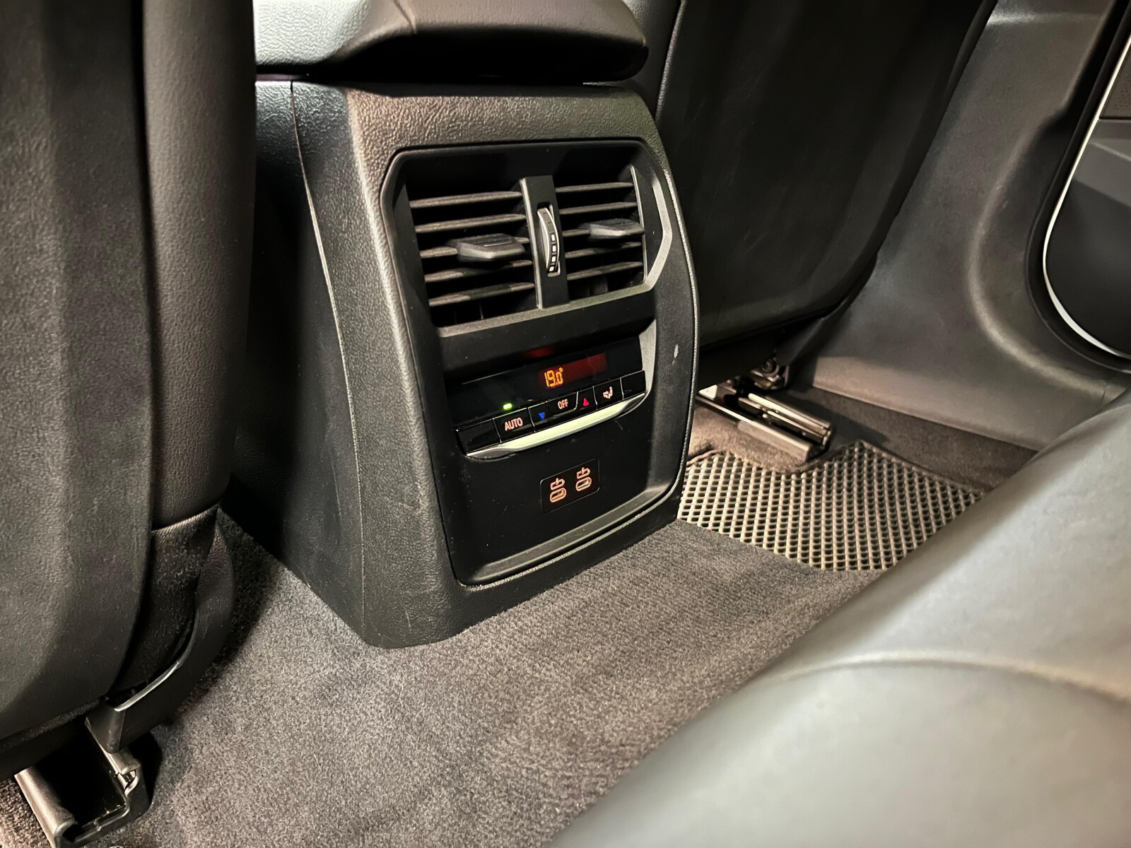 320d xDrive, M Pakiet, Fakura 23%, Hi-Fi, ASO, Gwarancja fabryczna