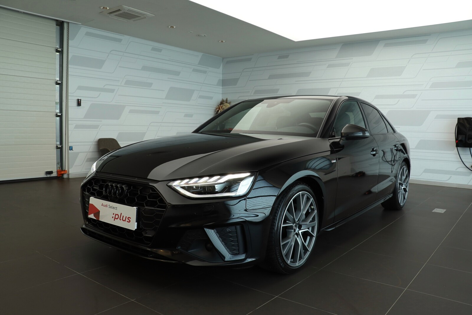 Audi A4 Limousine
