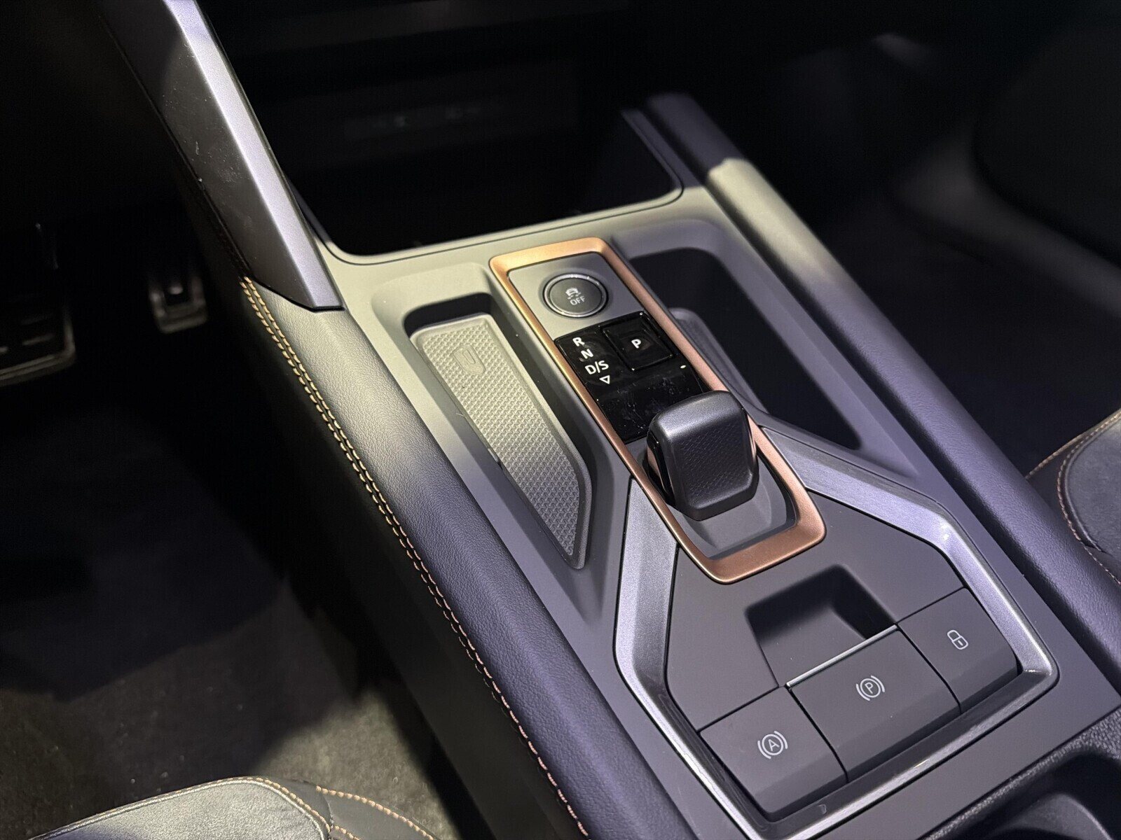 CUPRA FORMENTOR 2.0 TSI 204KM , 7-biegowa automatyczna DSG