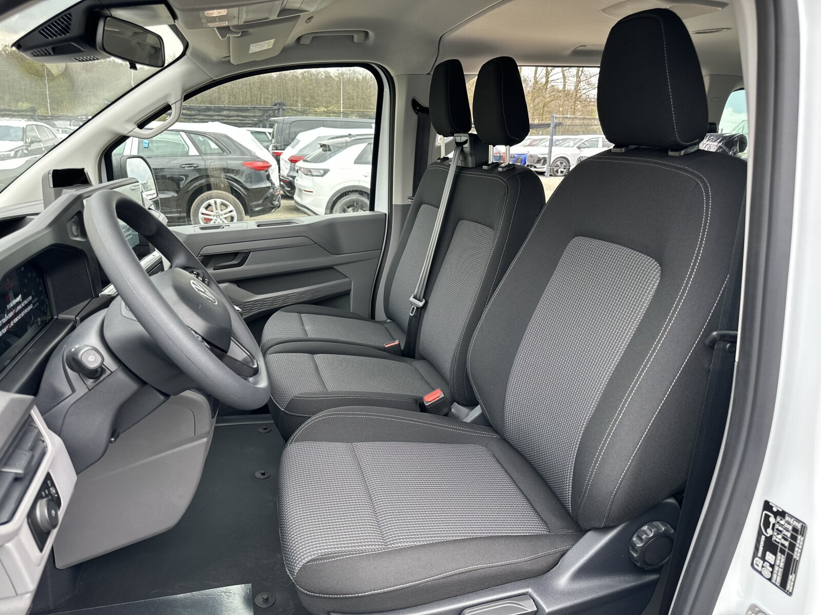 Transporter Kombi L1 2.0 TDI 150 KM manual