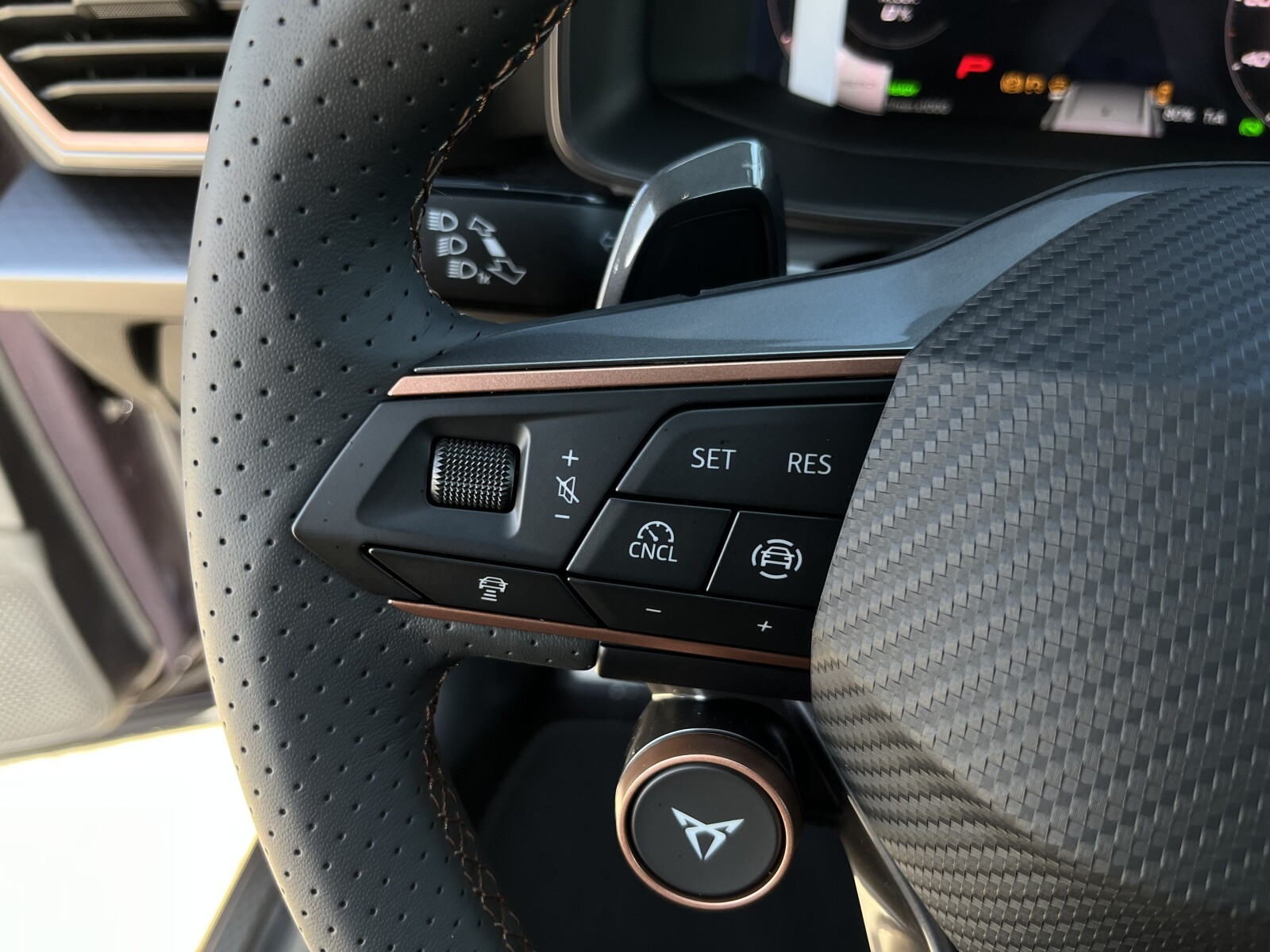 CUPRA Formentor 1.5 e-TSI 150 KM 7-biegowa automatyczna - DSG