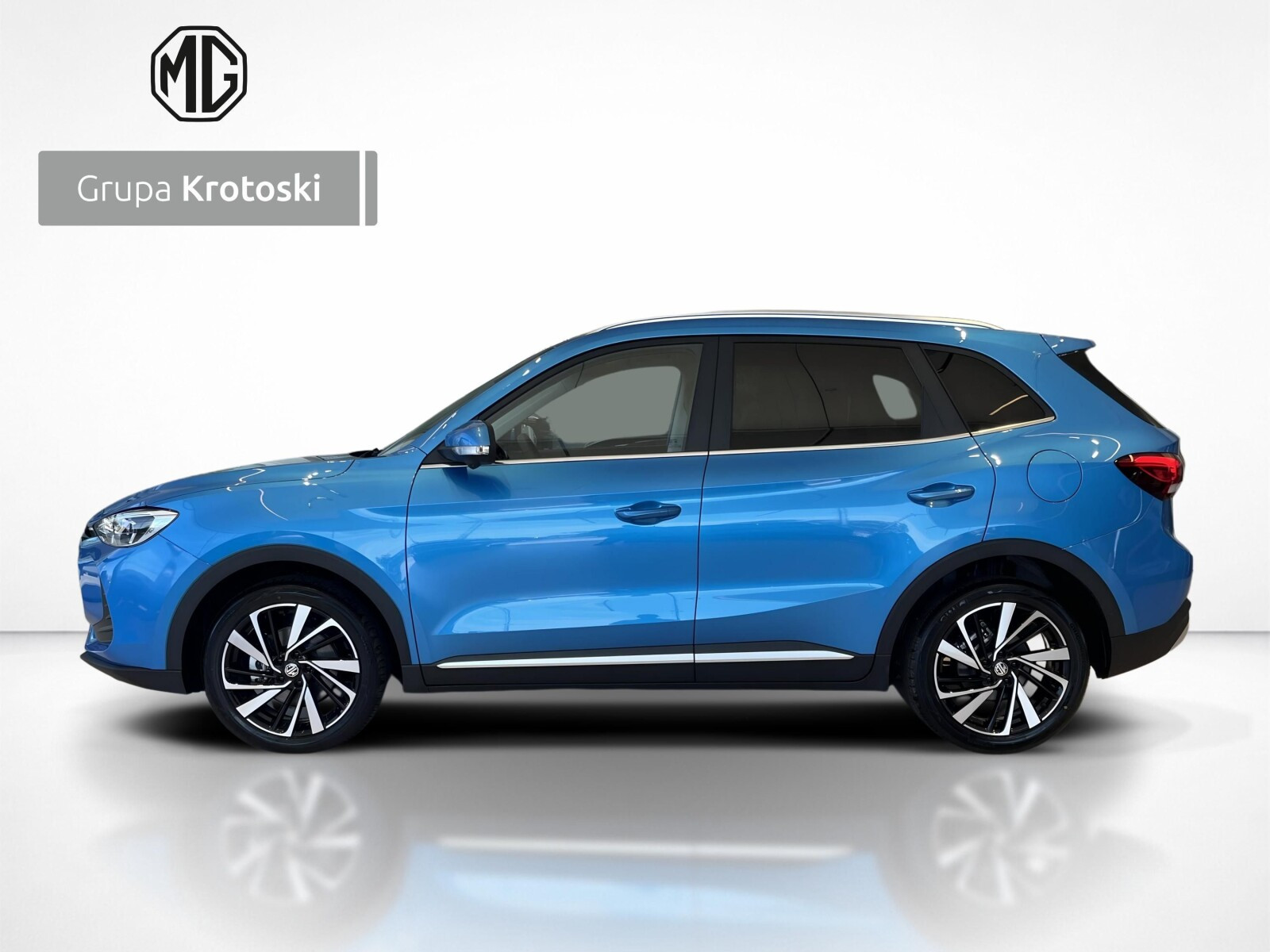 HEV+ AT&nbsp;Exclusive&nbsp;197&nbsp;KM&nbsp; Panorama