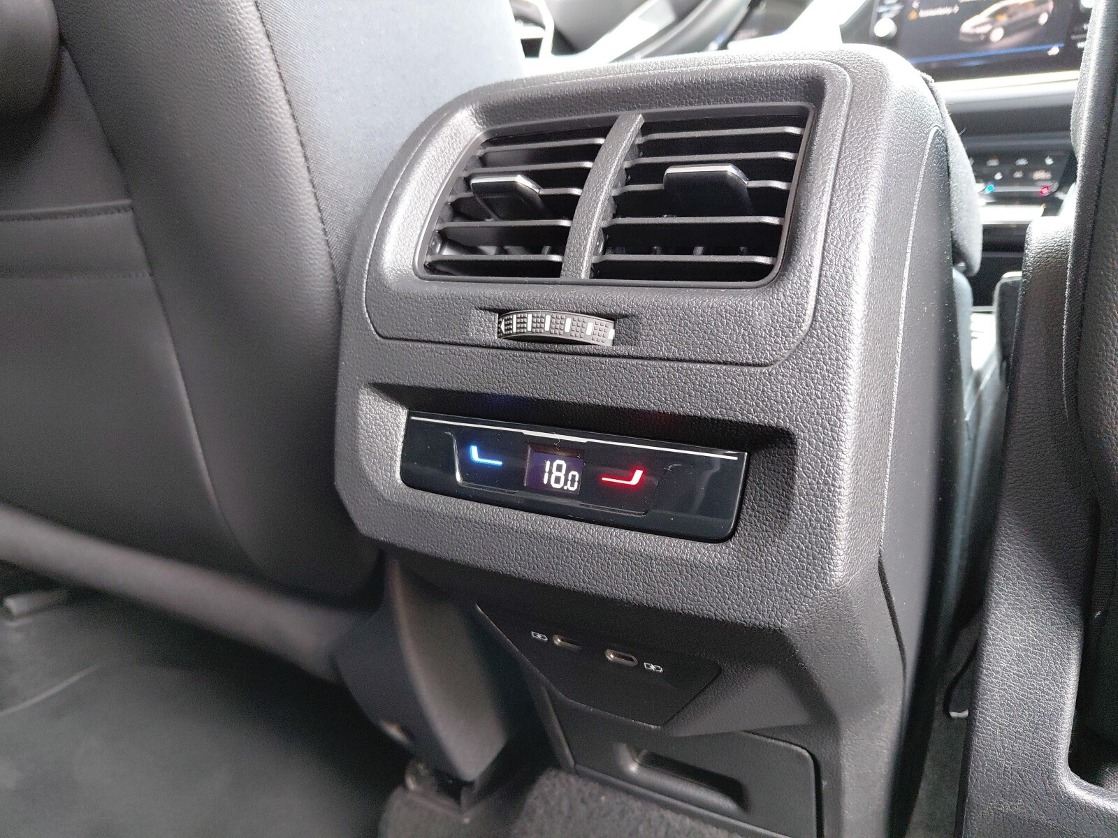 1.5TSI 150KM 7os. Comfortline SerwisAso SalonPL Led Acc Navi FV23