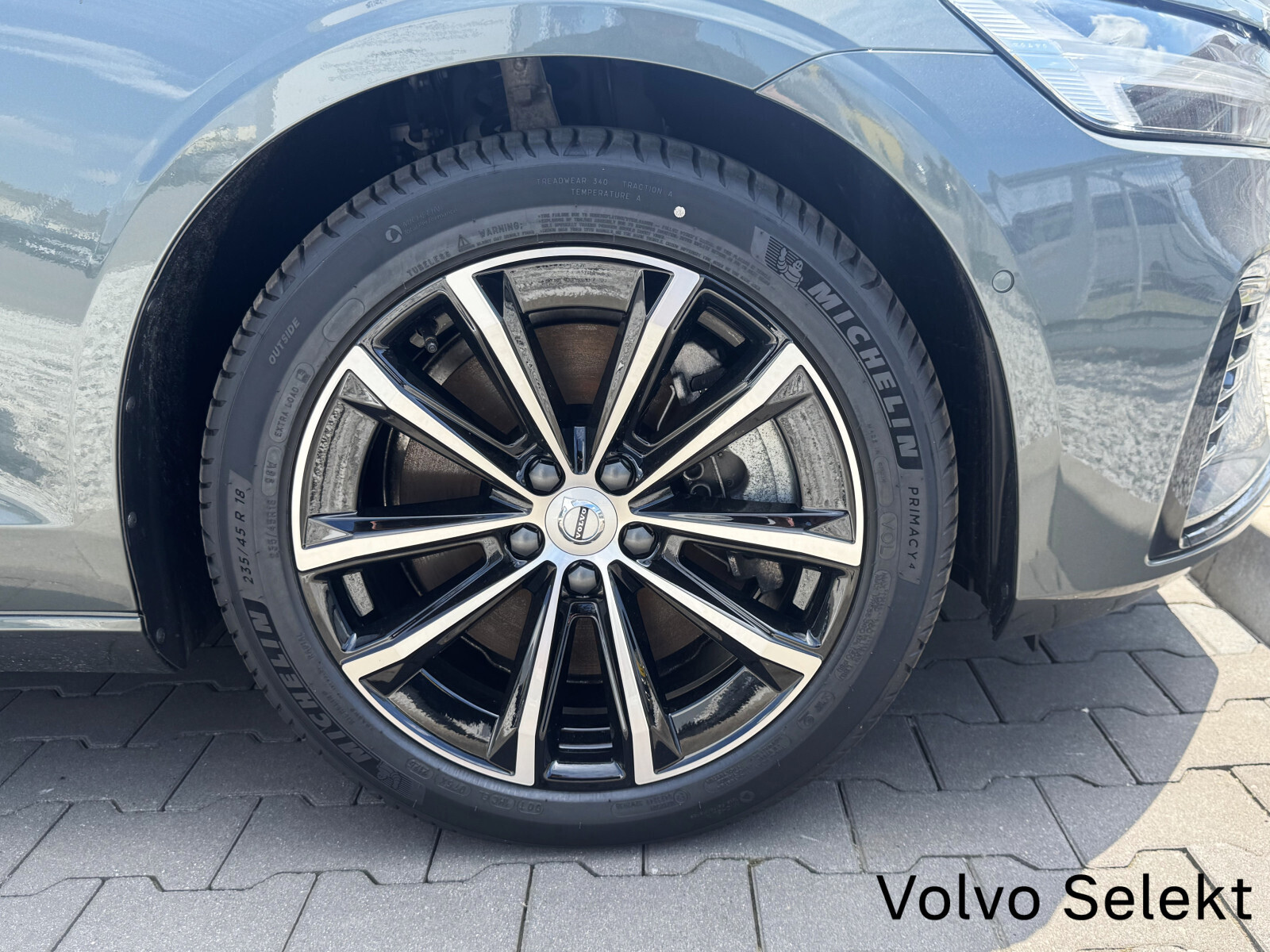 V60 T6 Plug-In 350KM | AWD | Plus Dark | Salon PL | Serwis ASO | FV23%