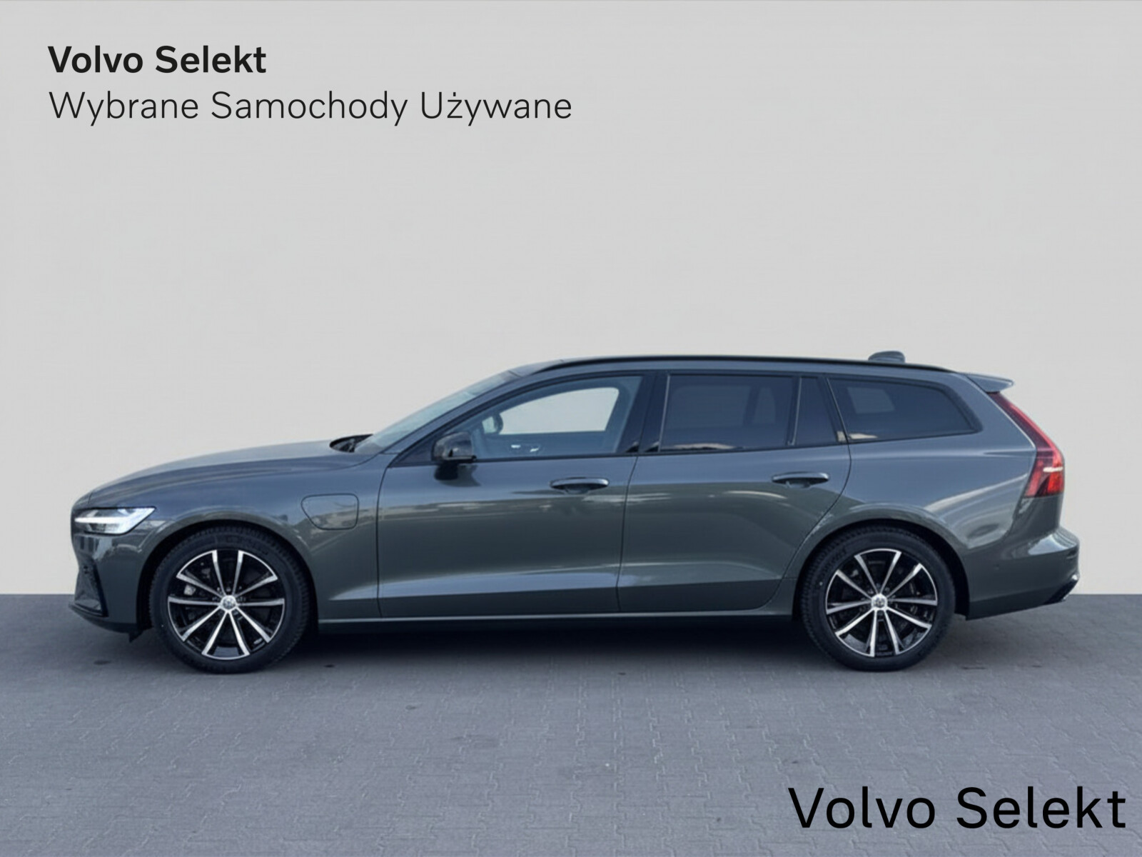 V60 T6 Plug-In 350KM | AWD | Plus Dark | Salon PL | Serwis ASO | FV23%