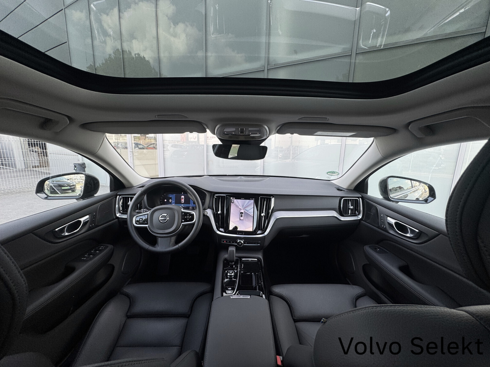 V60 T6 Plug-In 350KM | AWD | Plus Dark | Salon PL | Serwis ASO | FV23%