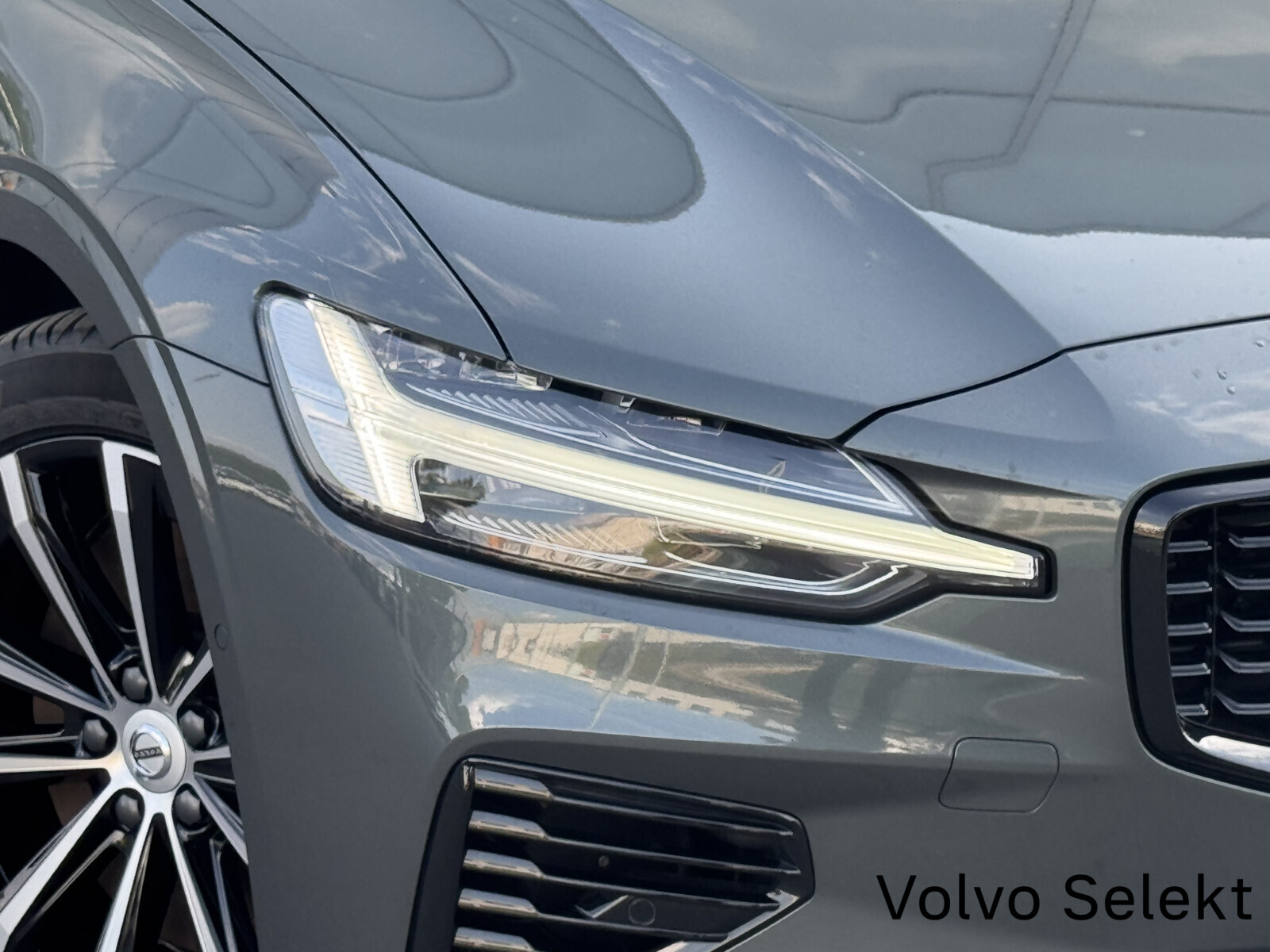 V60 T6 Plug-In 350KM | AWD | Plus Dark | Salon PL | Serwis ASO | FV23%