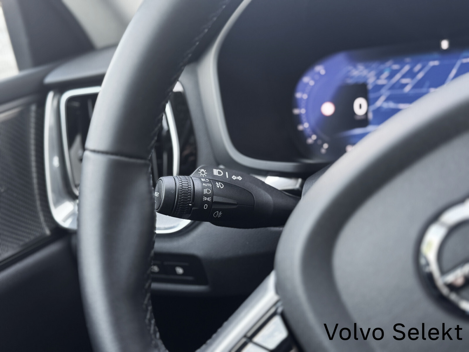 V60 T6 Plug-In 350KM | AWD | Plus Dark | Salon PL | Serwis ASO | FV23%
