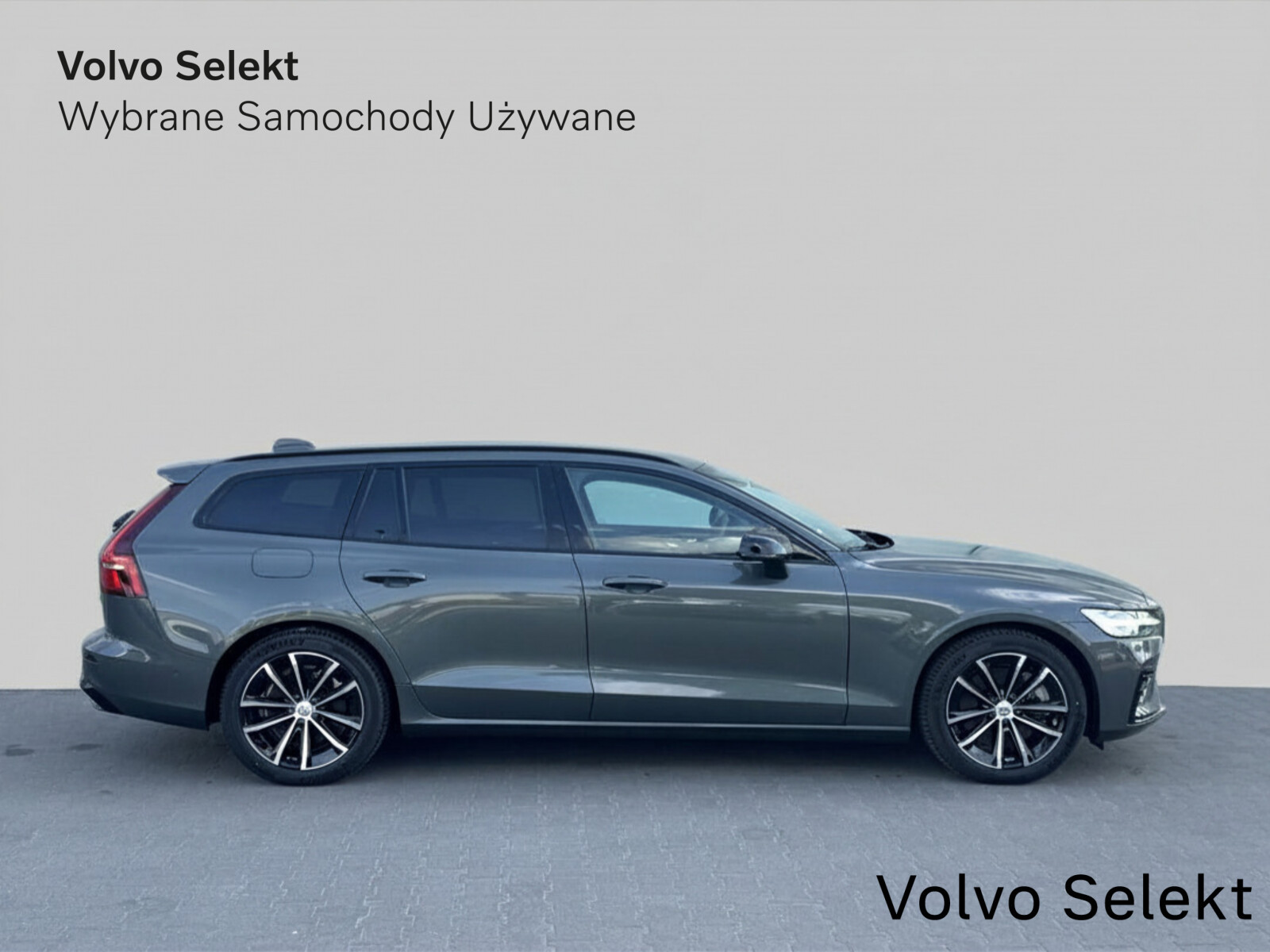 V60 T6 Plug-In 350KM | AWD | Plus Dark | Salon PL | Serwis ASO | FV23%