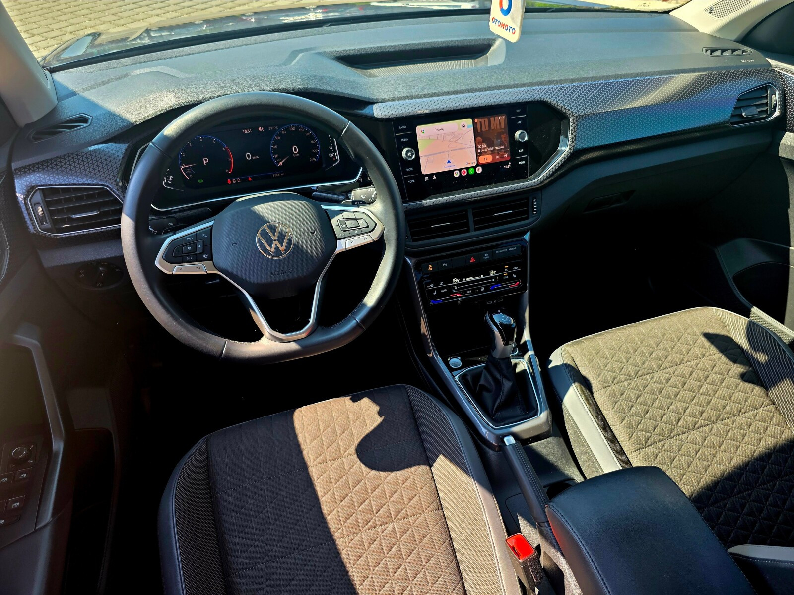 1.5TSI 150KM DSG Gwarancja 2027-04-27 lub 80 000km Tempomat aktywny ACC do 210 km/h Pakiet Tech Pakiet Comfort Nagłośnienie Beats Bezwypadkowy Salon Polska Serwisowany ASO