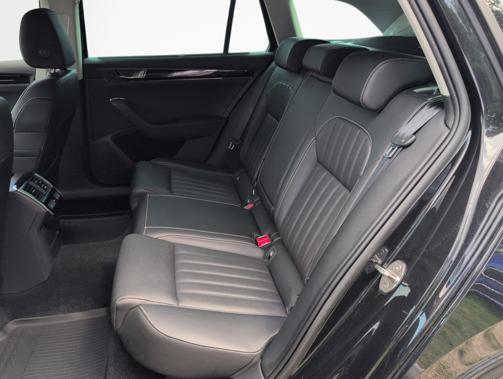 2,0 TSI 280KM 4x4 DSG L&K Webasto Canton Matrix ACC DCC ASO FV23%
